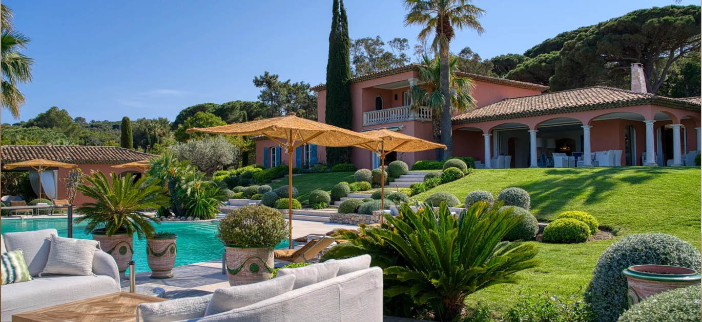 Discover this property: Ramatuelle - France - House, 10 rooms, 9 bedrooms - Slideshow Picture 2