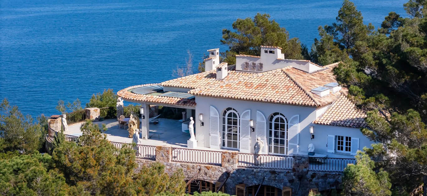 Découvrir cette propriété: Saint-Tropez - France - Maison, 13 pièces, 6 chambres - Slideshow Picture 2