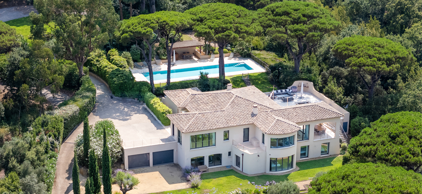 Saint-Tropez - France - Maison, 9 pièces, 7 chambres - Slideshow Picture 2